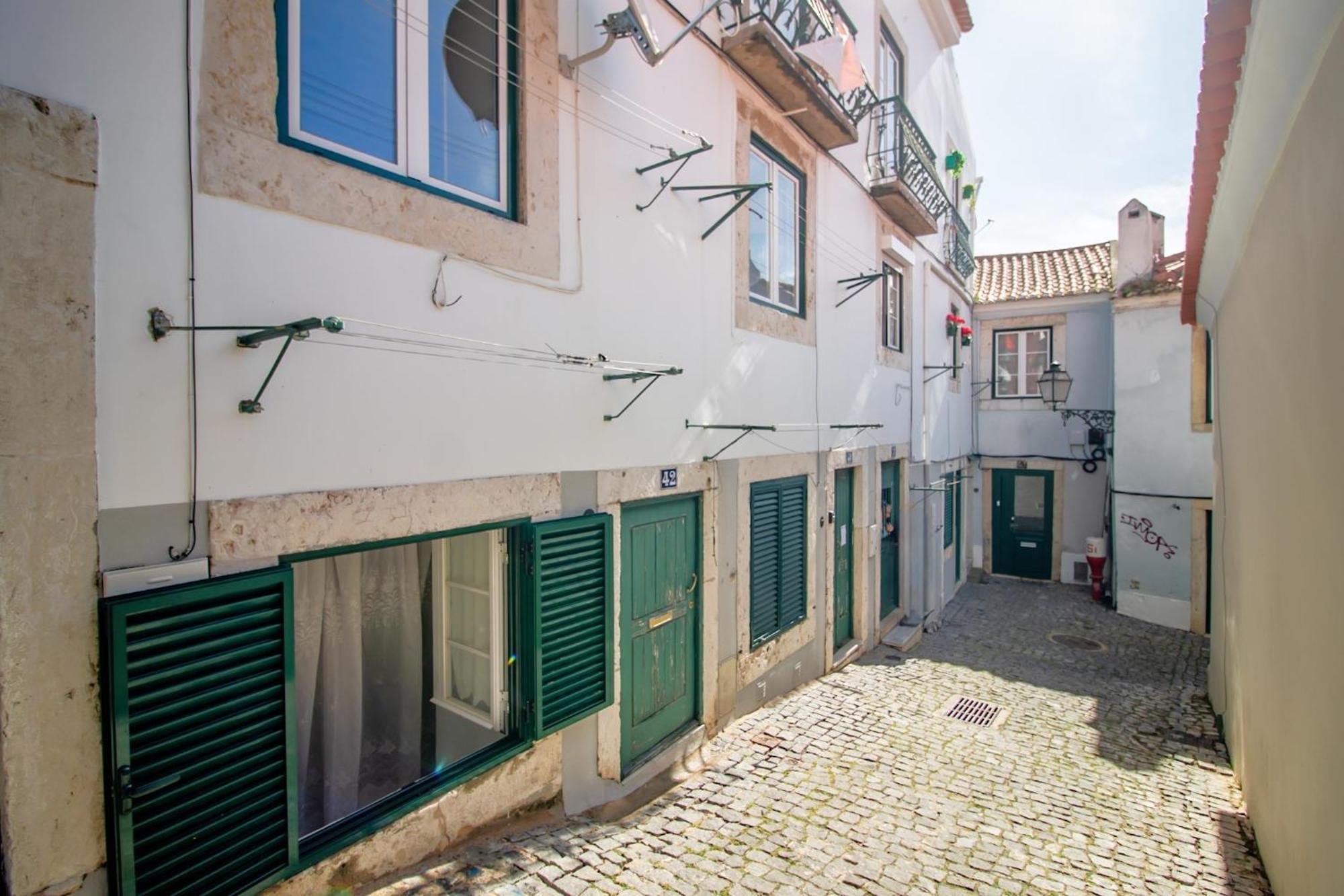 024 A - Stay In The Heart Of Lissabon Exterior foto